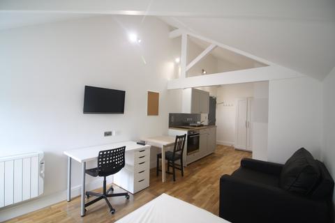 Studio to rent, Leicester, Leicester LE1