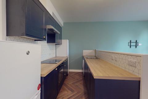 5 bedroom flat to rent, Leeds LS2
