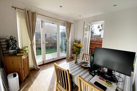 1 bedroom apartment to rent, Park Hall Road, Dulwich, London, SE21