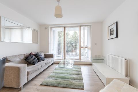 1 bedroom flat for sale, Compton House, London N7