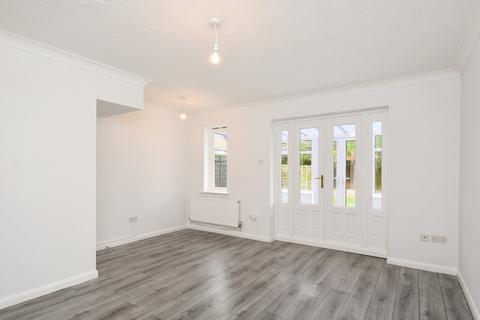 7 Barrington Close, Shoeburyness, Southend-on-sea, SS3 8BJ