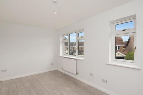 7 Barrington Close, Shoeburyness, Southend-on-sea, SS3 8BJ