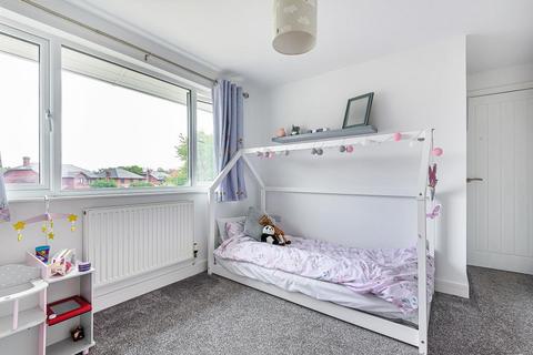 44 Greenfields, Kington, HR5 3AA