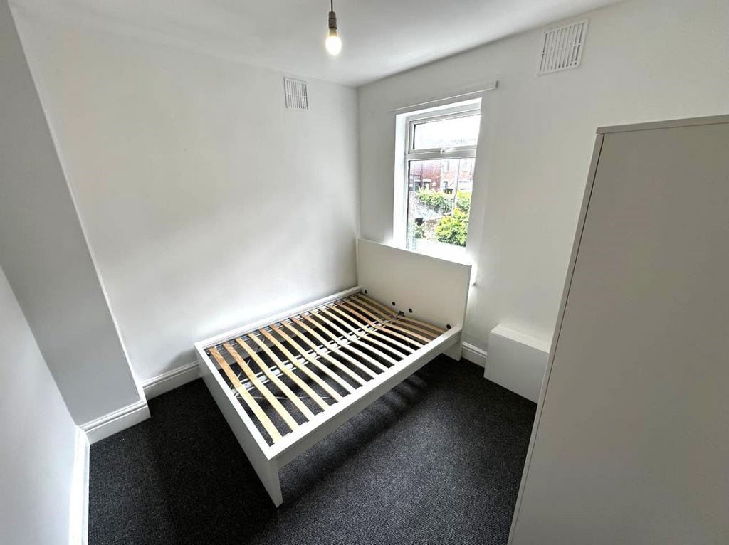 Room 2, 252 Plungington Road