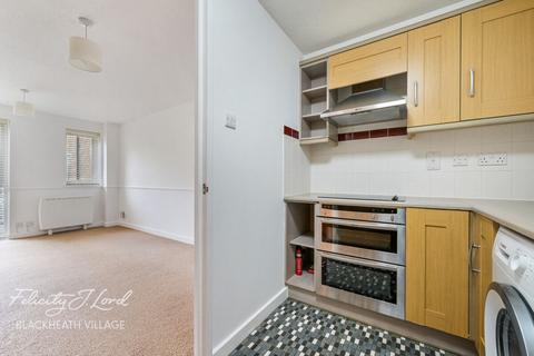 1 bedroom flat for sale, Lee Road, London, SE3