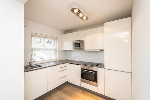 2 bedroom flat for sale, Jade House, London NW3