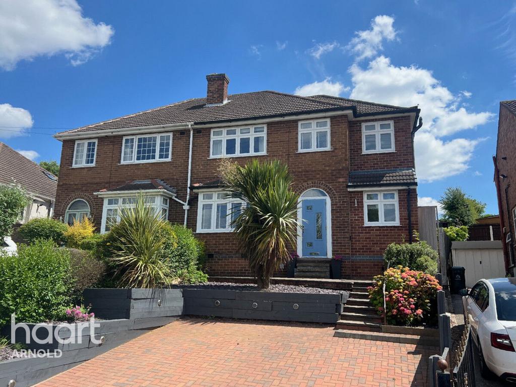 Calverton Road, Arnold 4 bed semidetached house for sale £320,000