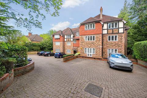 2 bedroom flat for sale, Eastbury Avenue,  Northwood,  HA6