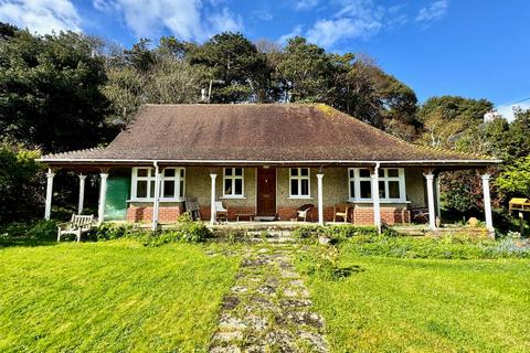 4 bedroom detached bungalow for sale, SUNNYDALE ROAD, SWANAGE