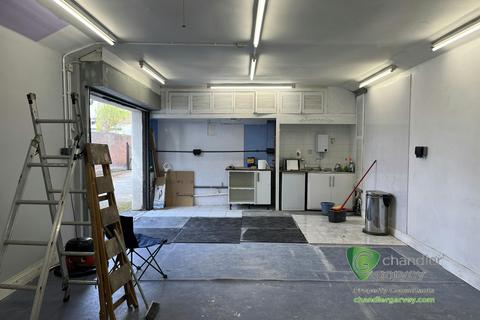 Industrial unit to rent, Aylesbury HP21