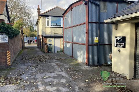 Industrial unit to rent, Aylesbury HP21