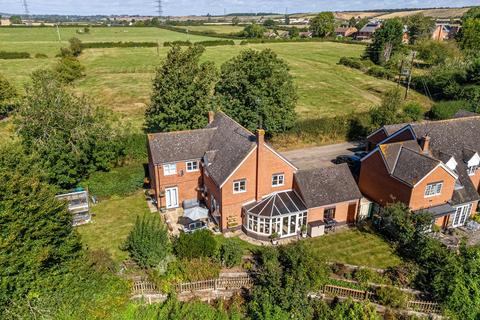 4 bedroom detached house for sale, Newland Street, Braybrooke LE16