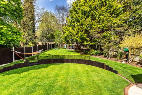 Medstead Dorking Road, Gomshall, Guildford, GU5 9NY