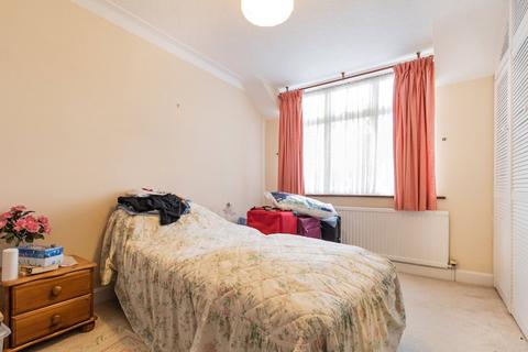 58 Cedar Lawn Avenue, Barnet, EN5 2LN