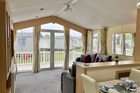 2 bedroom lodge for sale, Broadland Sands Holiday Park, Corton NR32