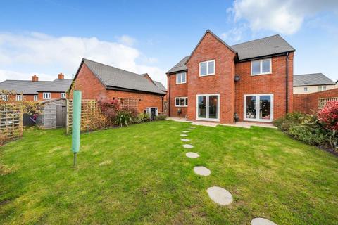 5 bedroom detached house for sale, Blueshot Drive,  Clifton Upon Teme,  WR6