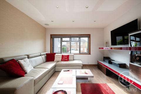 3 bedroom terraced house for sale, Cricklewood, London NW2