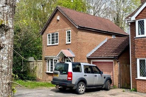 3 bedroom detached house to rent, Totton, Southampton SO40
