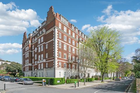 4 bedroom flat for sale, Campden Hill Gate, Duchess of Bedfords Walk, London