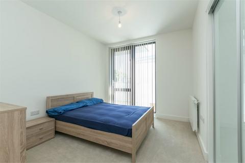 2 bedroom apartment to rent, Blair Street, London, E14
