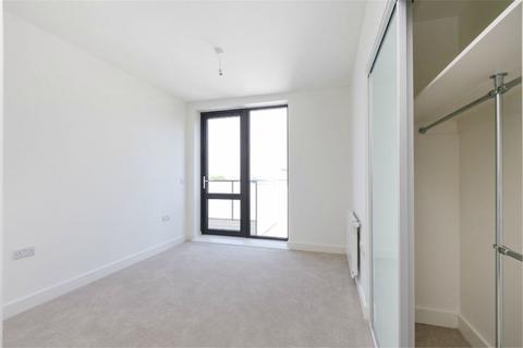 2 bedroom apartment to rent, Blair Street, London, E14