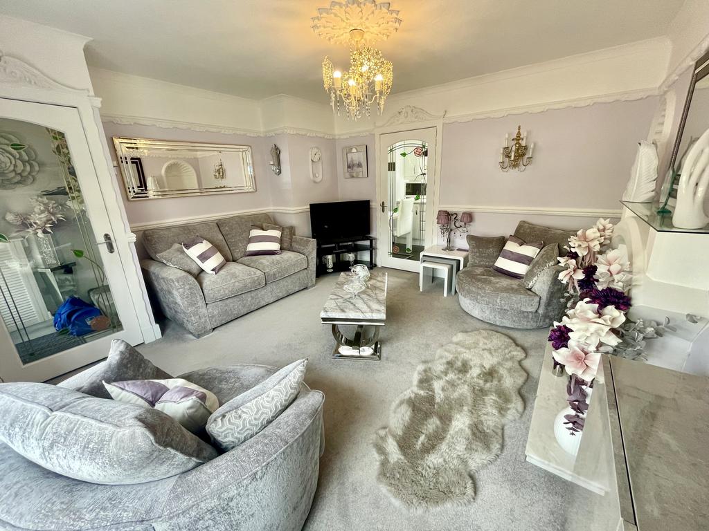 Livingston Drive, Plains ML6 3 bed terraced house for sale £109,999