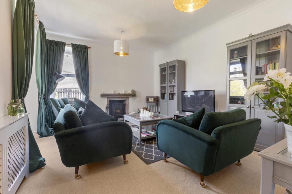 Mount Pleasant, Coalsnaughton, FK13 4 bed detached house for sale £