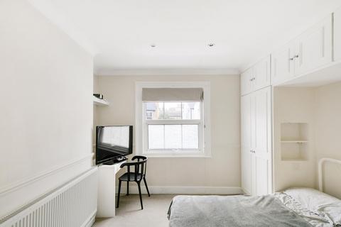 2 bedroom flat for sale, Fulham Palace Road, Fulham, London, SW6.