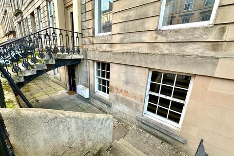 3 bedroom flat to rent, West Princes Street, Woodlands, Glasgow, G4
