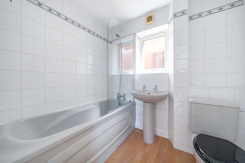 1a Byron Road, Addlestone, KT15 2SJ