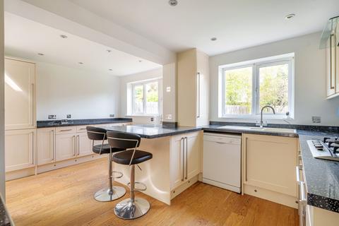 1a Byron Road, Addlestone, KT15 2SJ