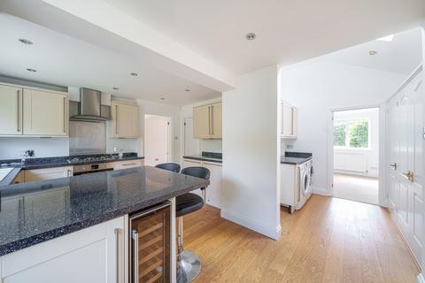 1a Byron Road, Addlestone, KT15 2SJ