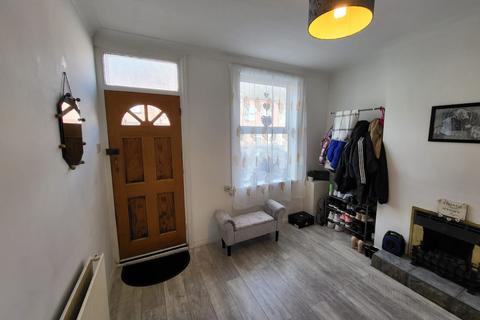 23 Butlin Road, Luton, LU1 1LB