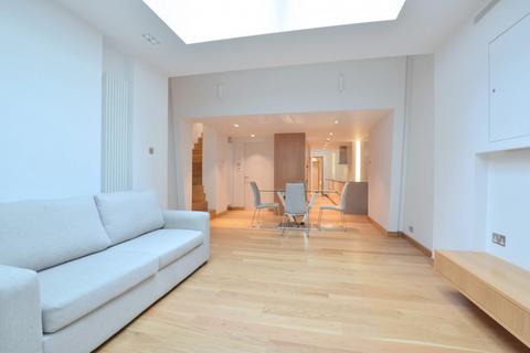 2 bedroom flat to rent, Crown Reach, Grosvenor Road, London, SW1V