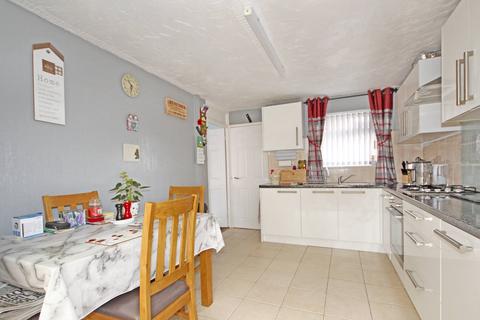 2 bedroom end of terrace house for sale, Somerset Court, Haverhill CB9