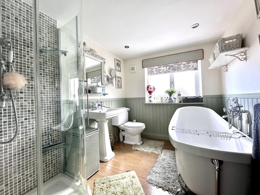 Bathroom 2