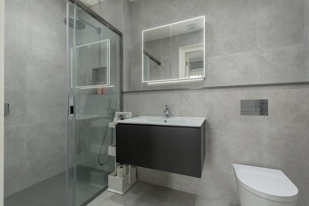 Ensuite