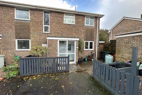 40 Higher Woodside, St Austell, PL25 5EH