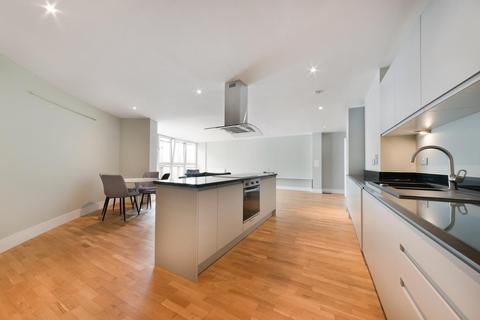 2 bedroom apartment to rent, Trinity Tower, Quadrant Walk, Canary Wharf, E14