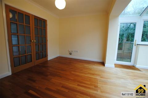 3 bedroom semi-detached house to rent, Woolaston Avenue, Cardiff, CF23