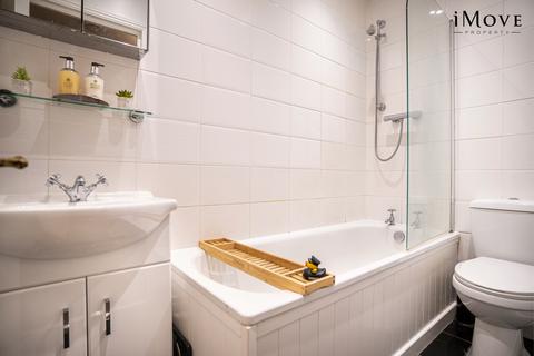 Flat 16, Discovery Court, 353 Grange Road, Upper Norwood, London, SE19 3BL