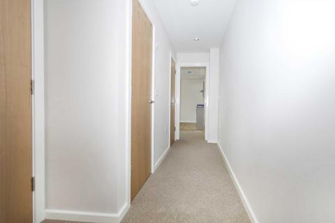 2 bedroom apartment to rent, Queen Street, Morley, LS27 9EB