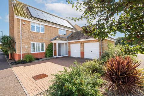 4 bedroom detached house for sale, Sayers Green, Hopton