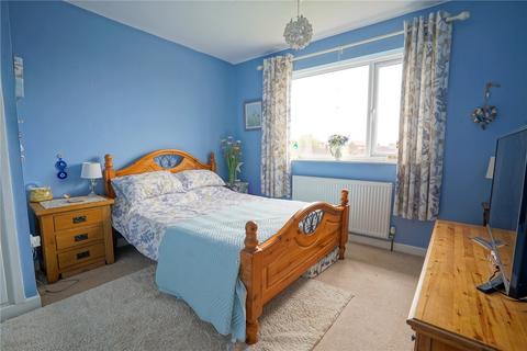 5 Hill Close, Rotherham, S65 3JE