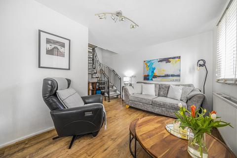 22 Hambledon Close, Uxbridge, UB8 3UD