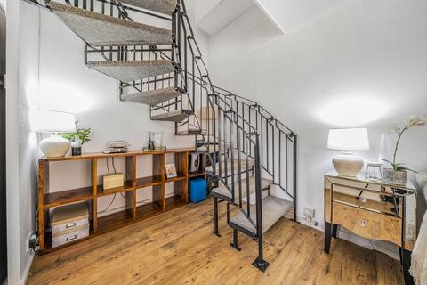 22 Hambledon Close, Uxbridge, UB8 3UD