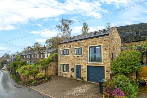 4 bedroom detached house for sale, Cliff Road, Holmfirth, West Yorkshire, HD9