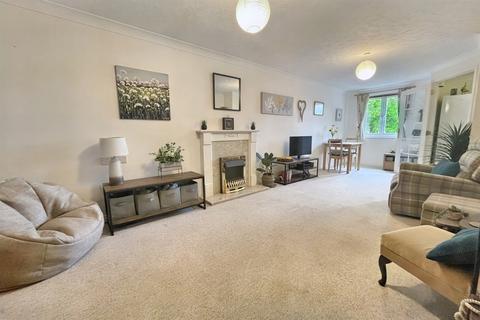 2 bedroom retirement property for sale, Southbourne