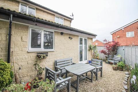 2 bedroom terraced house for sale, Worle-Beautifully Presented