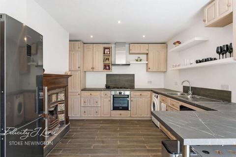 4 bedroom terraced house for sale, Geldeston Road, Clapton, E5